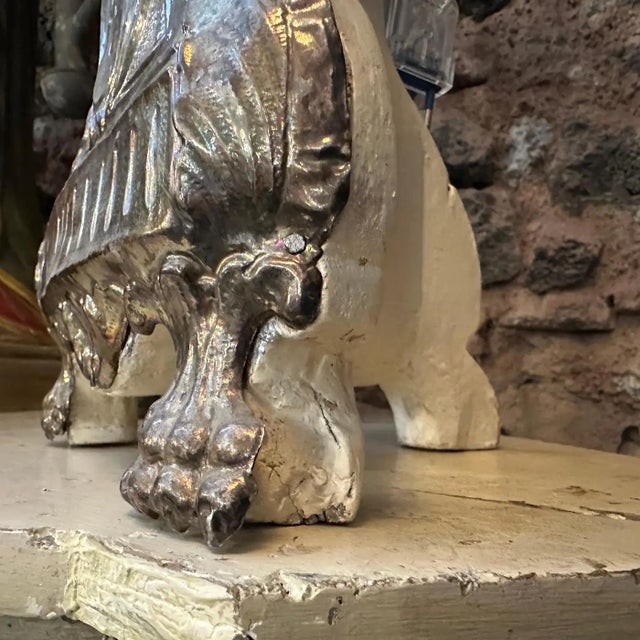 18th Century Louis XV Wood and Metal Italian Torchere Mounted as a Table Lamp For Sale - Image 4 of 12