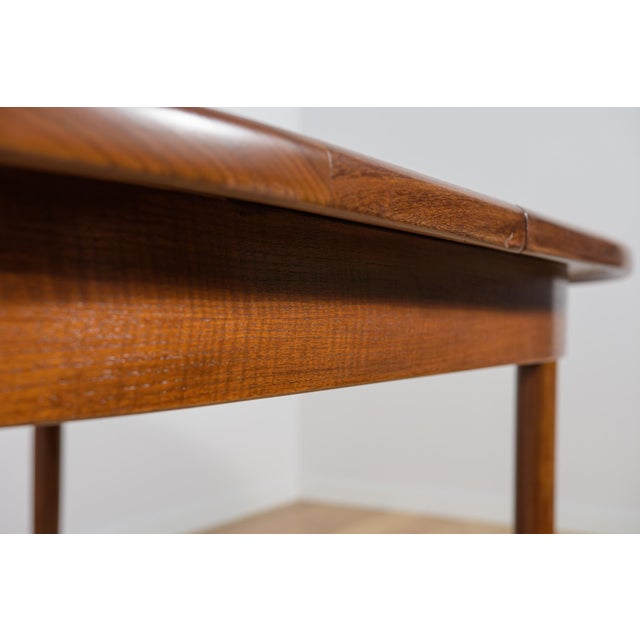 Mid-Century Modern Teak Oval Dining Table from G-Plan, 1960s For Sale - Image 12 of 16