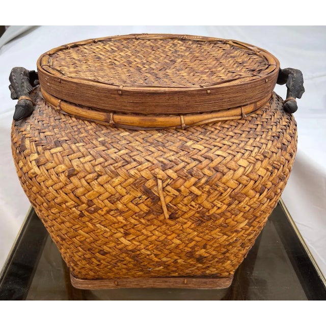 Boho Chic Vintage Rosenthal Netter Woven Rattan Lidded Basket W/ Carved Croc Handles For Sale - Image 3 of 11