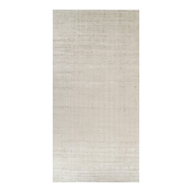 Rug & Kilim’s Oversized Contemporary Textural Solid Rug in Light Beige Tones - 10x20 For Sale