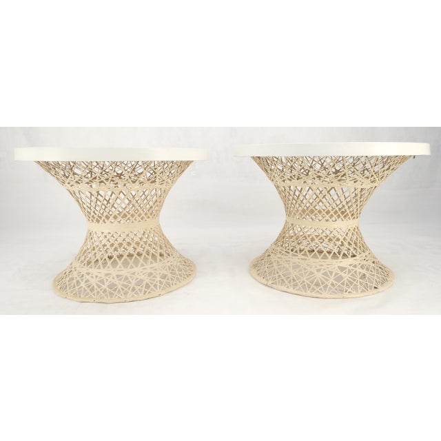 Woodard Furniture Co. Pair Spun Fiberglass 24" Round Stone Textured Tops End Side Tables Woodard MINT For Sale - Image 4 of 14