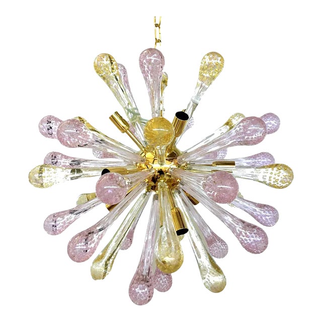 Sputnik Chandelier in Murano Glass With Gold and Pink Air Drops For Sale
