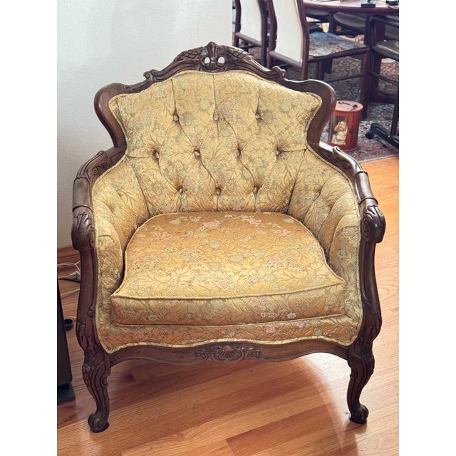 Vintage French Provincial/Louis XV Style Carved Wood Sofa and Armchairs – Set of 3 For Sale - Image 10 of 12