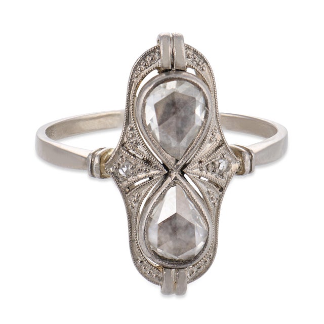 Traditional 1910s Edwardian Rose Cut Diamond 14k White Gold Ring, Size 7.25 For Sale - Image 3 of 5