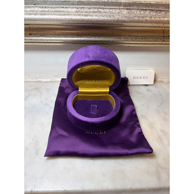 Gold Gucci 18ct Yellow Gold Flora Diamond Ring 0.06ct 2.89g, Size 6 For Sale - Image 8 of 10