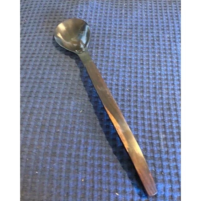 Mid 20th Century Mid-Century modern Rosewood and Bakelite Salad Servers - A Pair For Sale - Image 5 of 10