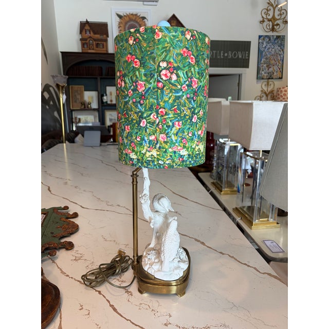 Italian porcelain bird lamp, circa 1960s-1970s, in the manner of Bassano with custom fabric shade.