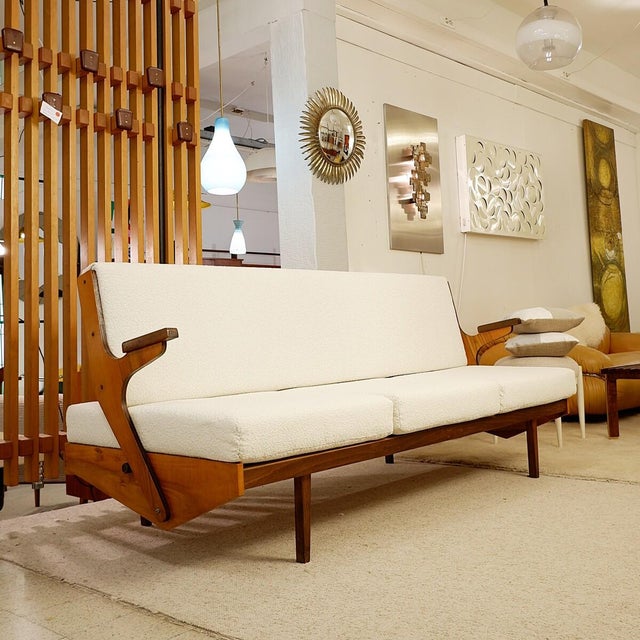 Mid-Century Convertible Sofa from Opp Drevovyroba, 1970s, in Very Good conditions. Designed 1970 to 1979