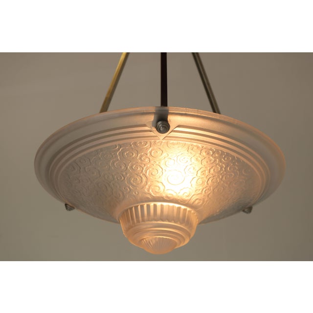 French Art Deco Pendant Light from Muller Freres Luneville, 1930s For Sale - Image 3 of 15