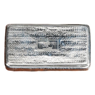 Neat English Antique Sterling Silver Table Snuff Box Lion Armorial Coat of Arms Crest Tobacciana For Sale