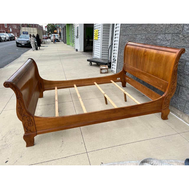Late 20th Century Vintage Ethan Allen Carved Sleigh Bed Queen Size