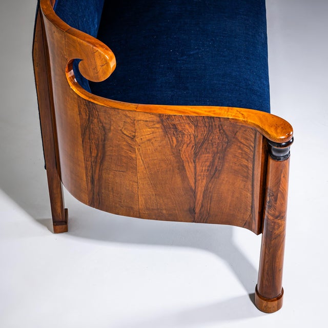 Biedermeier Sofa in Walnut, Austria, 1830s For Sale - Image 6 of 11