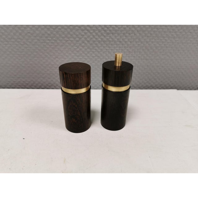 Wood Danish Salt and Pepper Set in Wenge Wood and Brass by Svend Aage Petersen for Saap 1950s, Set of 2 For Sale - Image 7 of 11