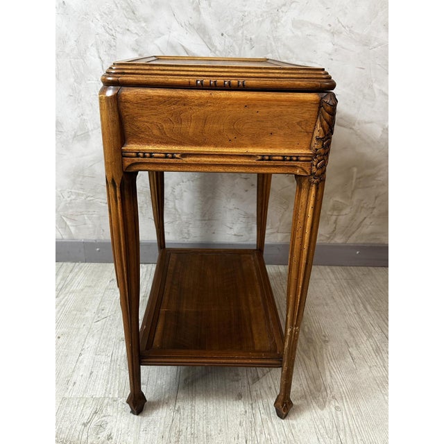 Wood Art Nouveau Dressing Table in Walnut, 1890s For Sale - Image 7 of 14