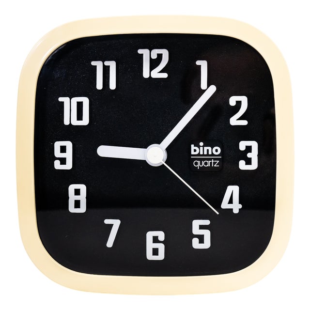 Bino Quartz Wall Clock, 1980s For Sale