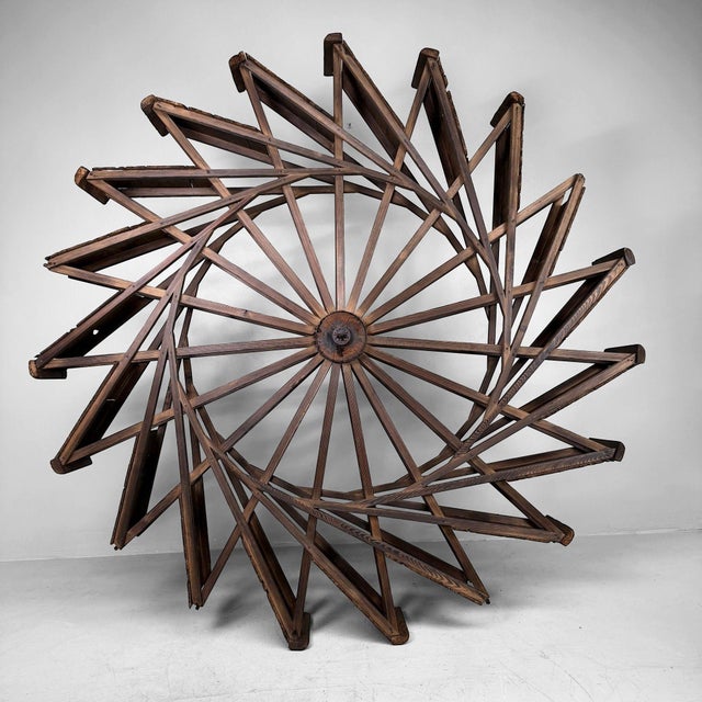 Contemporary Large Japanese Wooden Suisha Water Wheel Wall Decor, 1900s For Sale - Image 3 of 15
