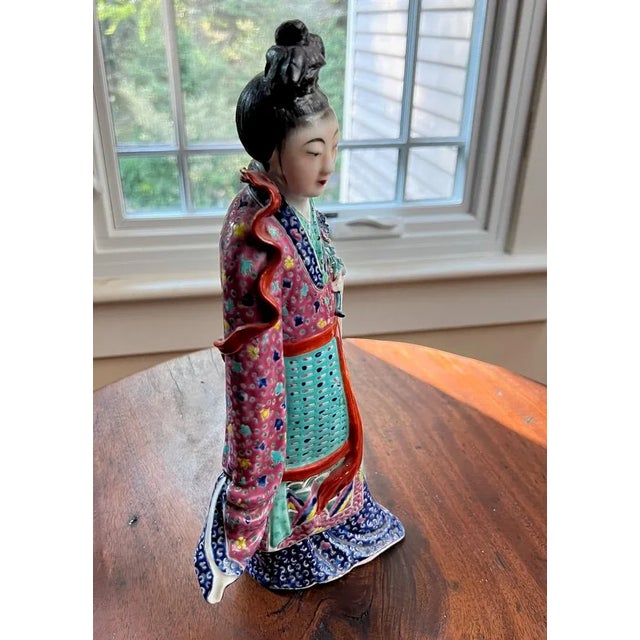 Early 20th Century Early Republic Period, Chinese Famille Rose Porcelain Figure of Late Qing Lady For Sale - Image 9 of 10