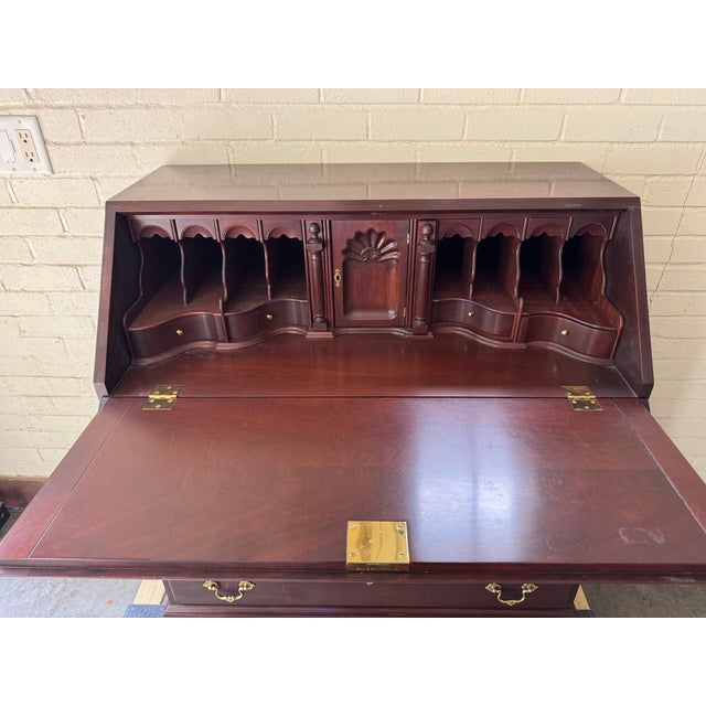 1990s Stickley Georgian Mahogany Secretary Desk For Sale - Image 11 of 17