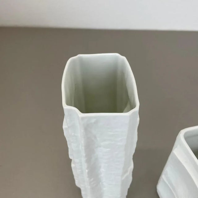 Op Art Vases by Martin Freyer for Rosenthal, Germany, 1970s, Set of 2 For Sale - Image 6 of 18