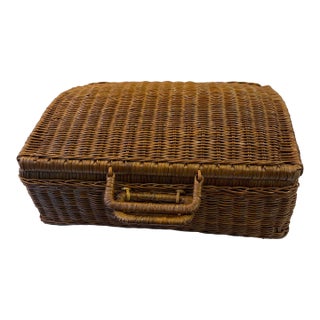 Vintage Rounded Top Wicker Basket Carrying Case For Sale