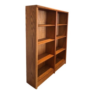 Mid 20th Century Vintage Mid-Century Style Solid Oak Bookcase For Sale