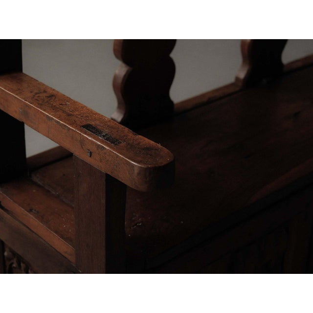 Carved Wood Storage Bench, 18th Century For Sale - Image 13 of 18