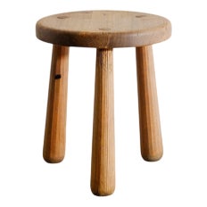Early Swedish Mid Century Modern Skoga Wooden Tripod Stool in Pine by Axel Einar Hjorth for Nordiska Kompaniet, 1930s For Sale