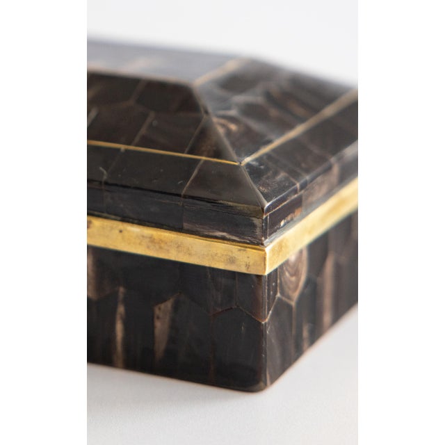 Art Deco English Horn and Gilt Brass Box For Sale - Image 10 of 12