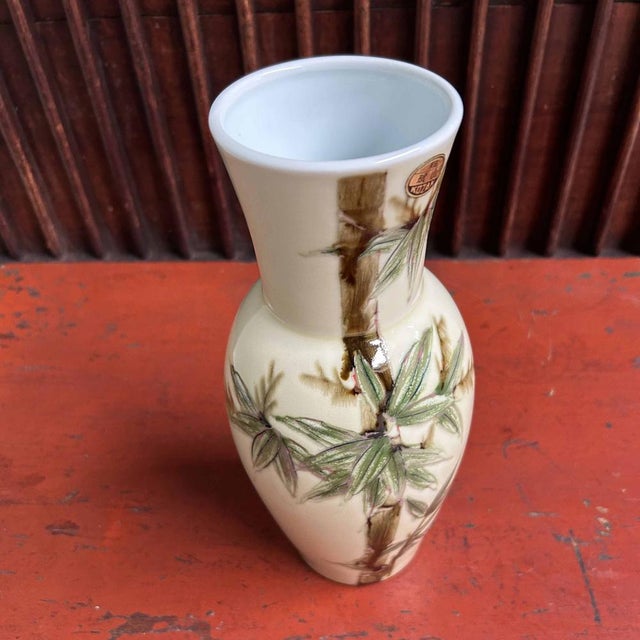 Porcelain Ikebana Flower Vase, 1960s For Sale - Image 10 of 16