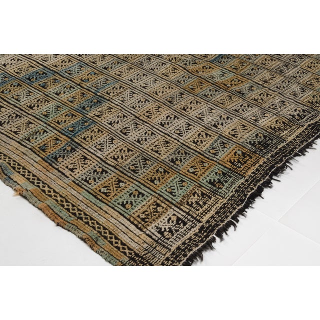 Mid 20th Century Geometric Anatolian Handwoven Kilim Rug For Sale - Image 4 of 10