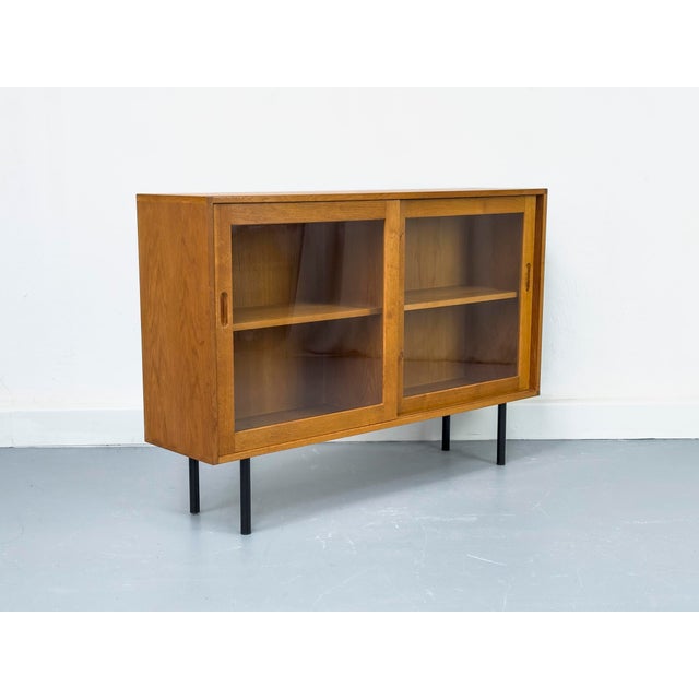 Danish Oak Display Case from Brouer, 1960s For Sale - Image 13 of 18