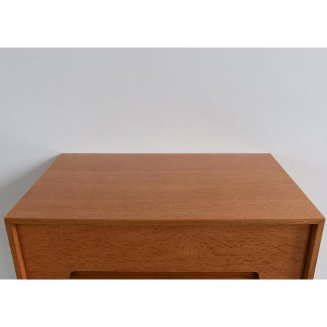 Mid-Century Modern C-Range Pale Oak Chest of Drawers from John & Sylvia Reid, 1950 For Sale - Image 9 of 11