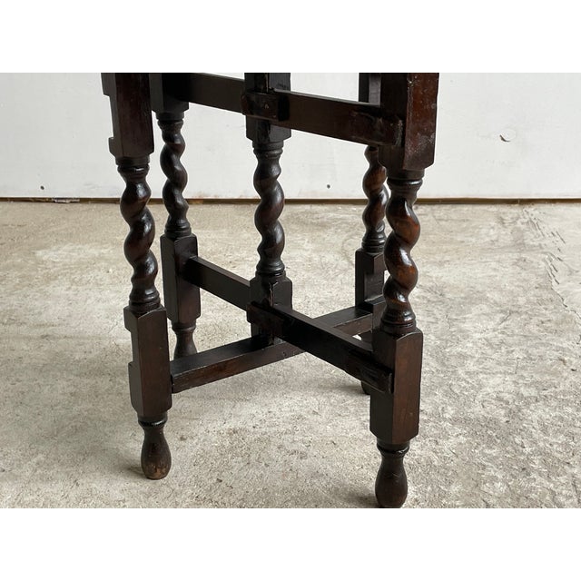 Antique English Jacobean Revival Barley Twist and Pie Crust Side Table, 1920 For Sale - Image 3 of 8