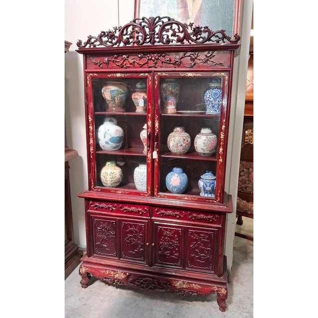 Red Carved and Gilded Red Lacquered Wood Bookcase, 1890s For Sale - Image 8 of 9