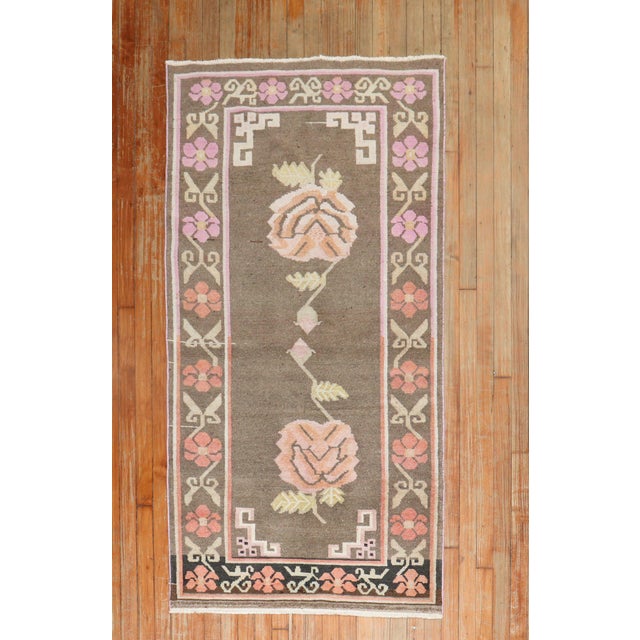Floral Vintage Tibetan Rug - 3'1" x 6' For Sale - Image 4 of 9