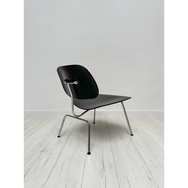 Mid-Century Modern Vintage LCM Plywood Lounge Chair by Charles and Ray Eames for Vitra, 1970s For Sale - Image 3 of 9