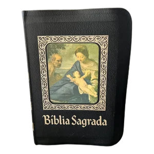 1974 Biblia Sagrada in Portuguese Beautiful Condition