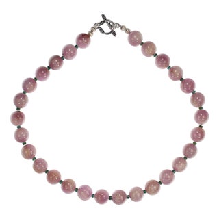 Ajd 20 Inch Glowing Kunzite Tiny Green Accents Necklace Great Gift For Sale