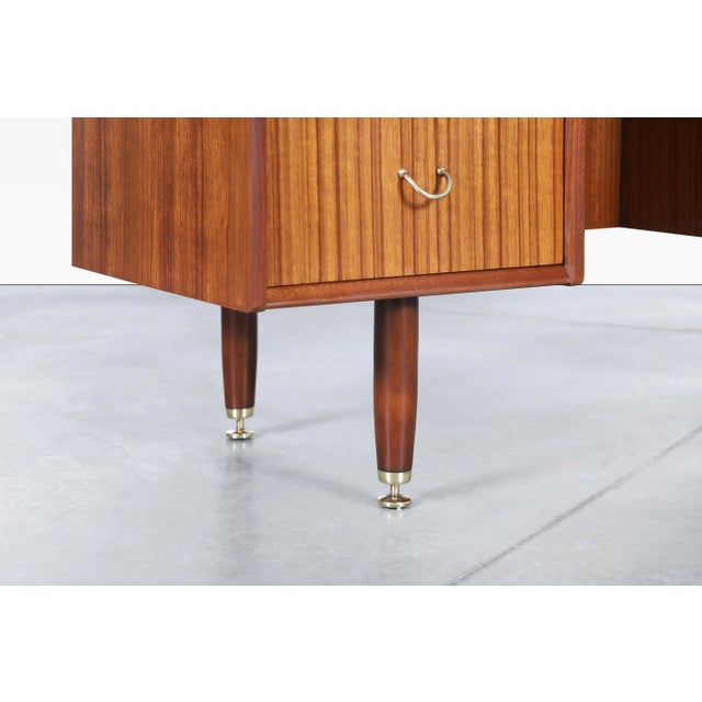 Coffee 1950s Mid-Century African Mahogany Vanity or Desk by E. Gomme for G-Plan For Sale - Image 8 of 12