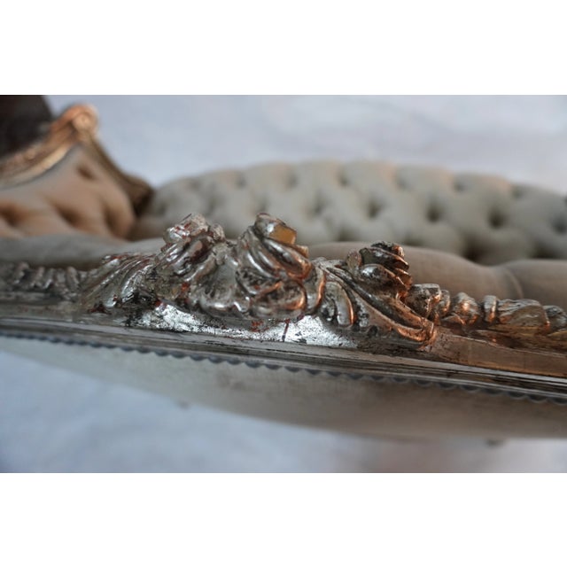 Wood A Pair of 1930s French Carved Silver Gilt Velvet Tufted Settees From Mla For Sale - Image 7 of 18
