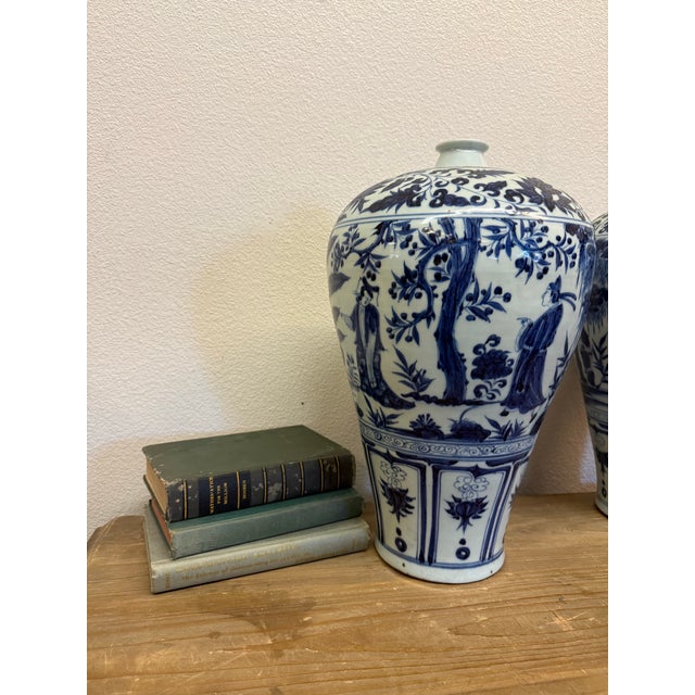 15th Century & Earlier Pair of Large Blue and White Chinese Yuan Period Character Vases 17” For Sale - Image 5 of 11