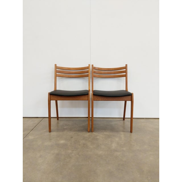 1960s Pair of Vintage Danish Modern Oak Dining Chairs Attributed to Korup For Sale - Image 5 of 7