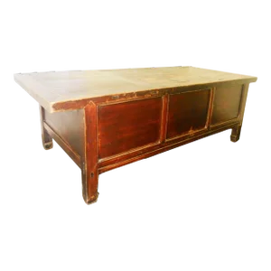 Early 19th Century Antique Chinese Coffee Table/Treasure Trunk