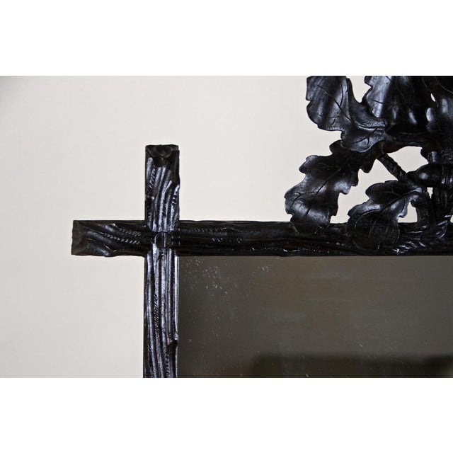 Rustic Black Forest Mirror with Oak Leaf Carvings, Austria, 1870s For Sale - Image 3 of 18