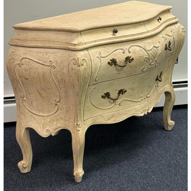 Late 20th Century Painted Bombe Chest / Commode - Made in Italy For Sale - Image 10 of 12