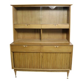 Example of American of Martinsville China and Display Cabinets