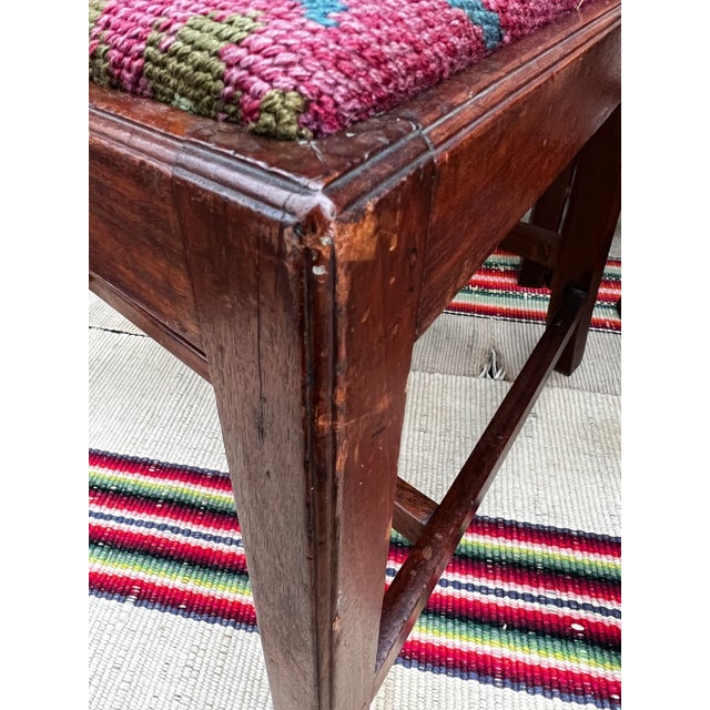 Late 18th Century Circa 1790s English George III Carved Mahogany Hepplewhite Dining Chairs- Set of 6 For Sale - Image 5 of 13