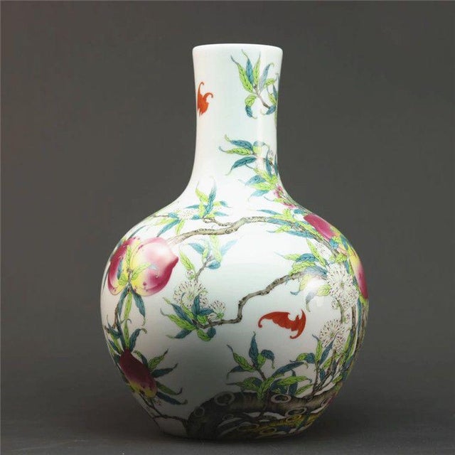 Large Chinese Famille Rose 