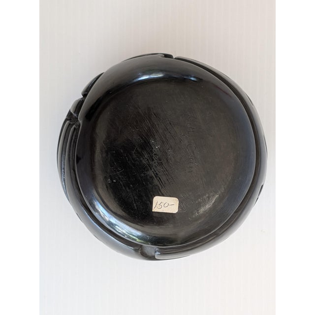 1980s Santa Clara Pueblo Blackware Avanyu Pottery Pot Signed Billy Cain For Sale In Santa Fe - Image 6 of 7