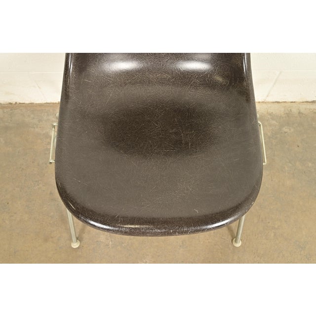 Brown Charles & Ray Eames for Herman Miller DSS Seal Brown Stacking Shell Chairs | Set of Four For Sale - Image 8 of 15